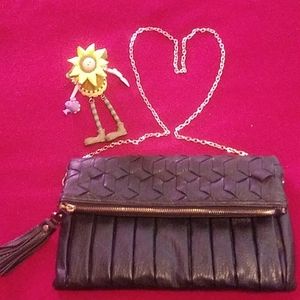 Cross body purse